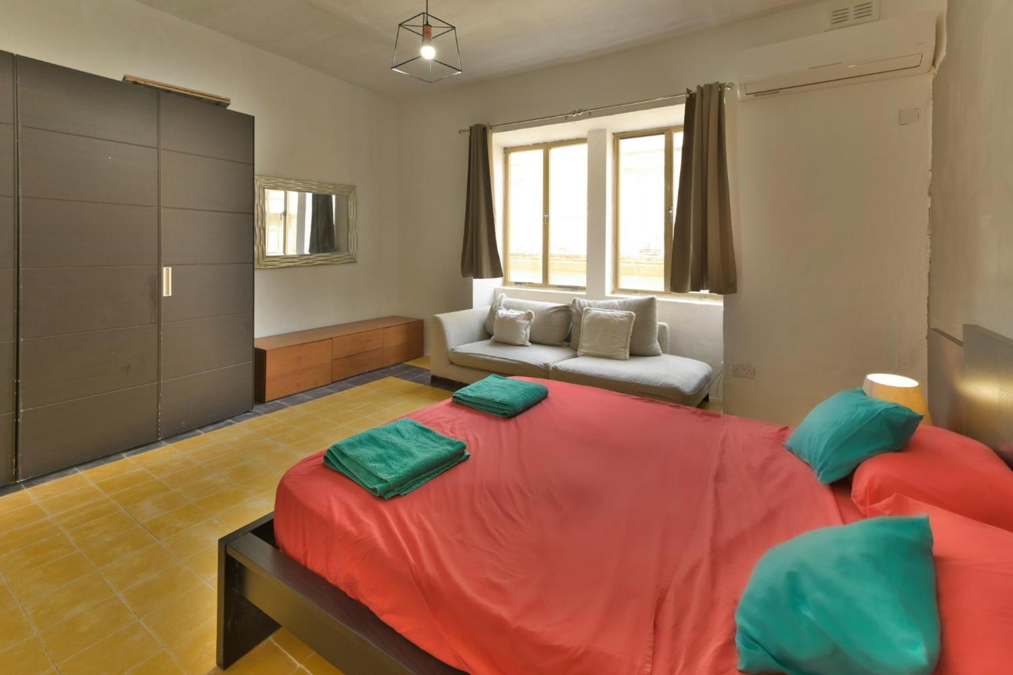 New 1 Bedroom Apartment In Valletta City Centre With Terrace And Views Valeta Exterior foto